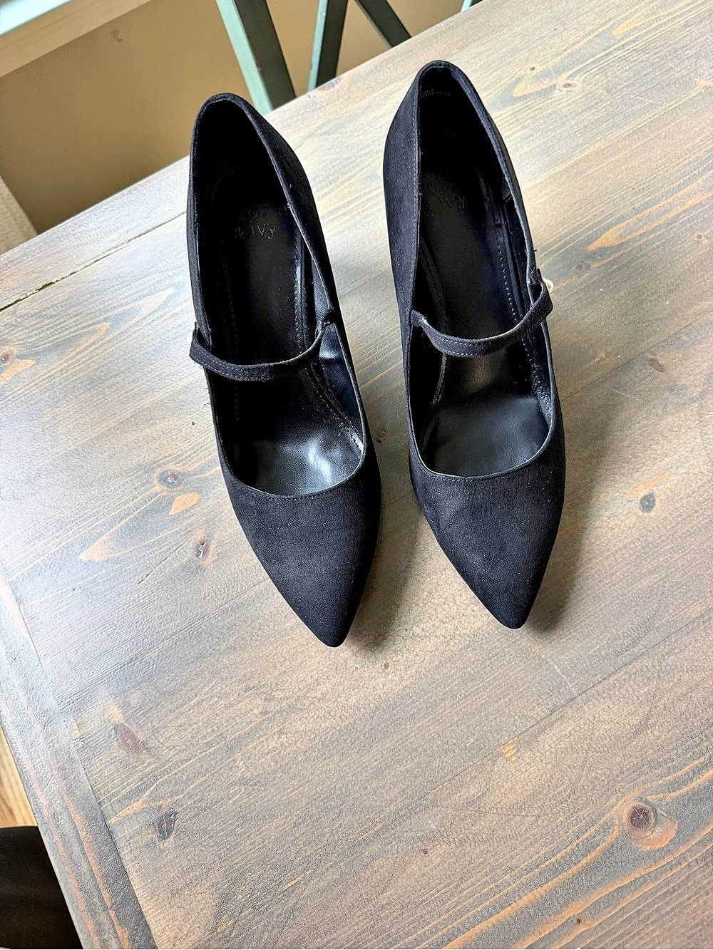 Crown & Ivy Azarria Faux Suede Pointed-Toe Mary Jane Heels